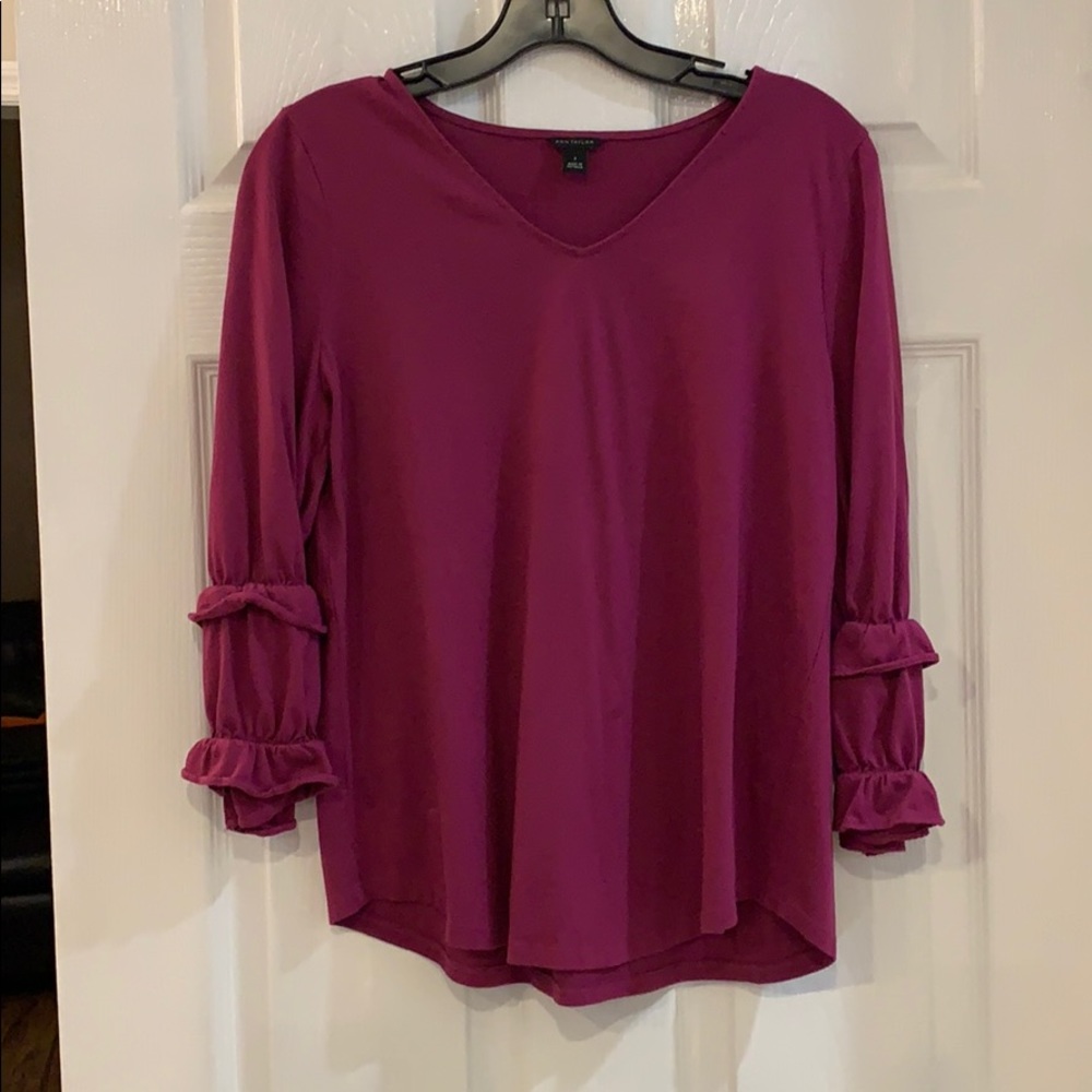 Ann Taylor 3/4 length sleeve top